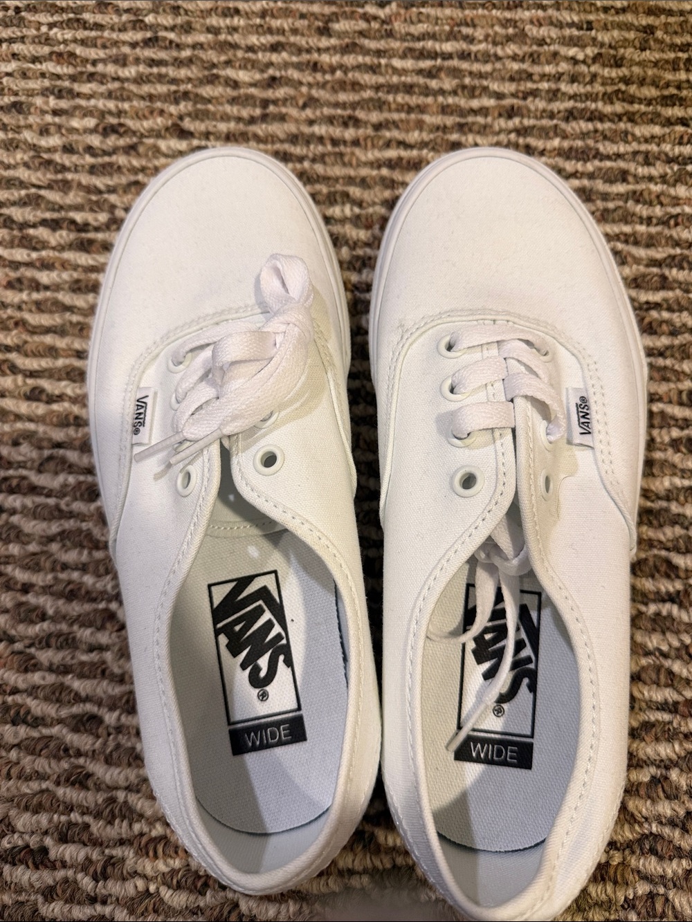 Vans White Canvas Low-Top Sneakers - Picture 2 of 7